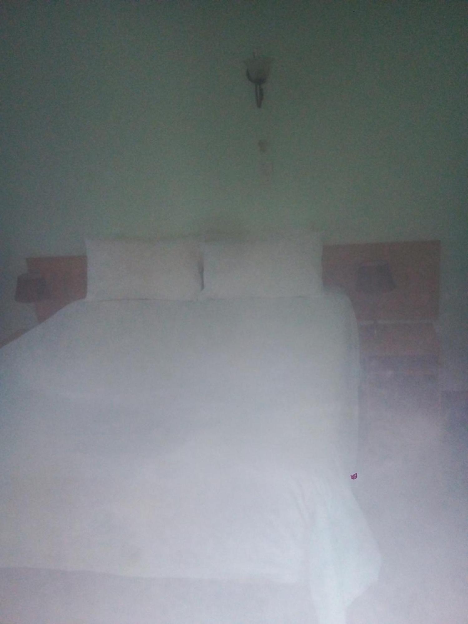 Brackendene Lodge Gaborone Bagian luar foto