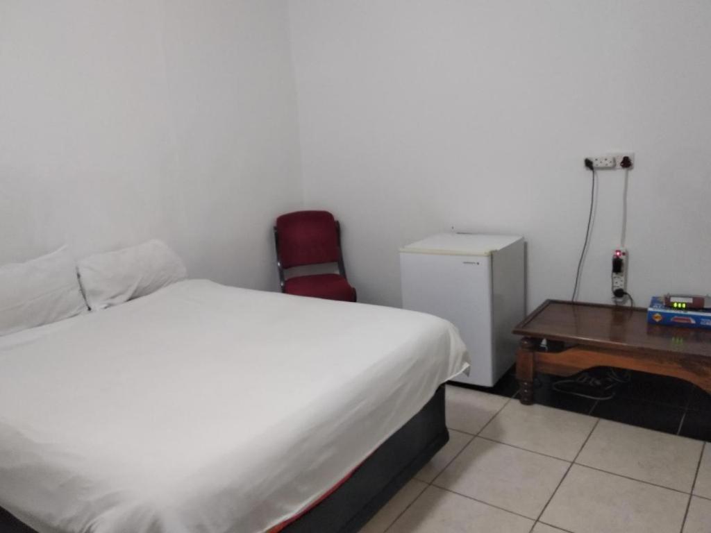 Brackendene Lodge Gaborone Bagian luar foto